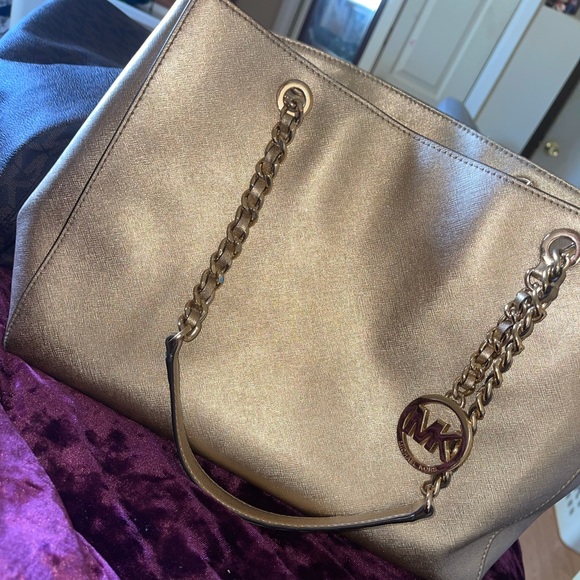 Michael Kors handbag - Picture 1 of 2